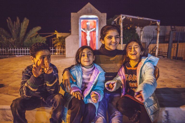 sos-chretiens-orient-jordanie-enfants-irakiens-refugies-a-amman