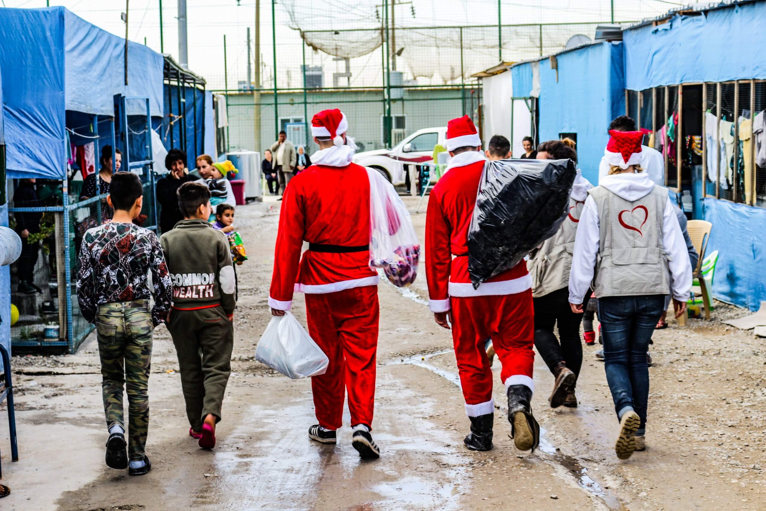 3300 colis distribués dans une vingtaine de villages chrétiens du Kurdistan irakien et de la plaine de Ninive