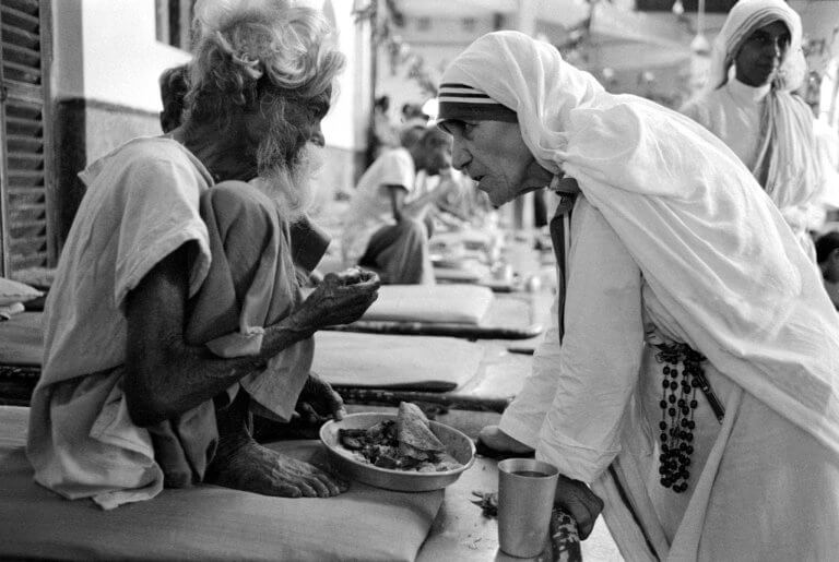 Mother-Teresa-leproserie-inde-768x515 jeûne