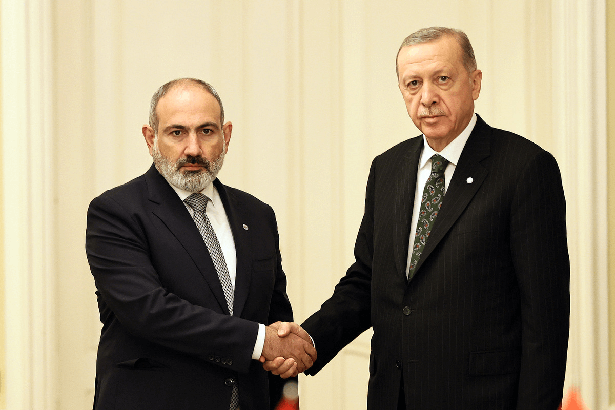 Entretien téléphonique entre les dirigeants arménien et turc