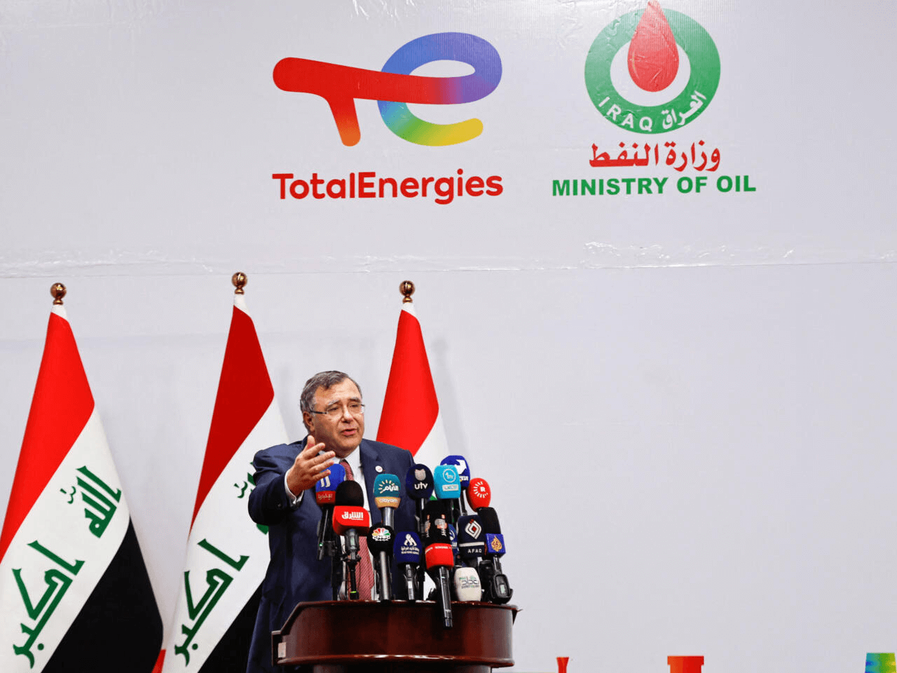 Irak  TotalEnergies signe un mégaprojet de 10 milliards de dollars