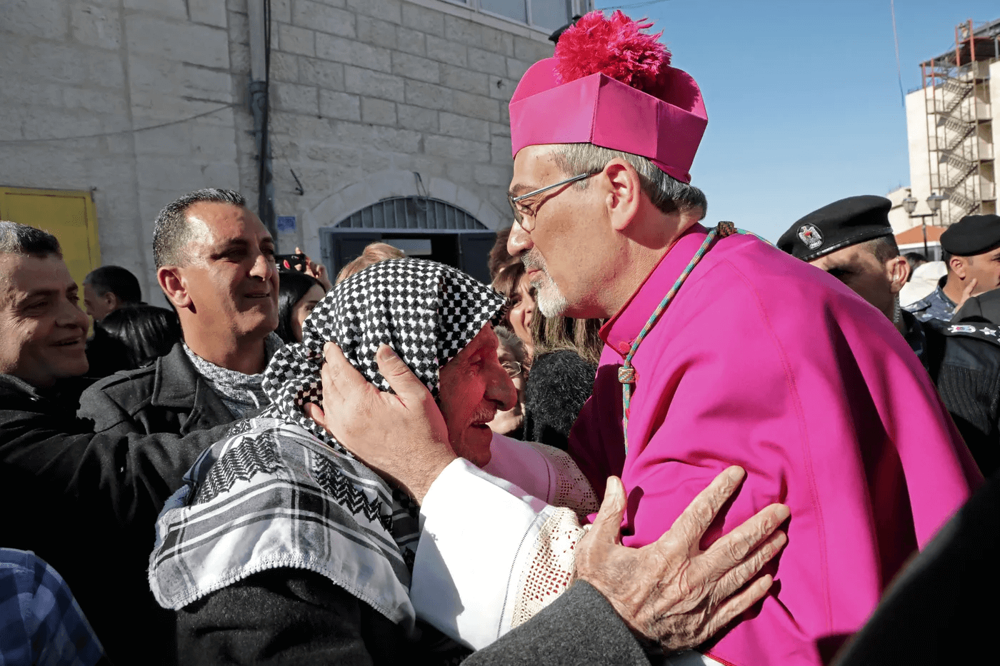 Le pape François confère le rang de cardinal au patriarche latin de Jérusalem
