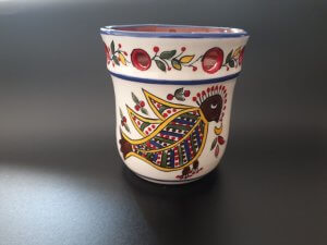 Pot à crayon en céramique, Gumri, Arménie