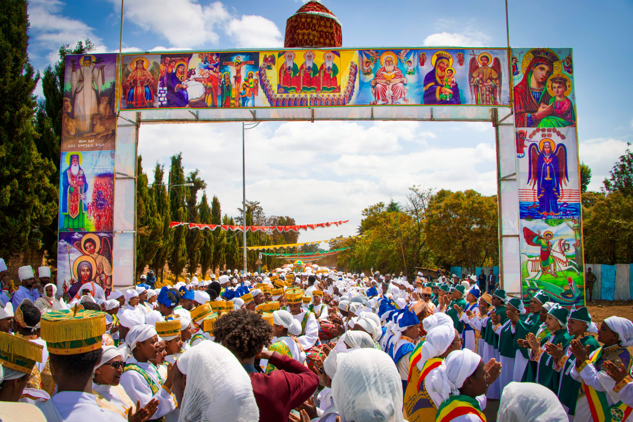 sos-chretiens-orient-ethiopie-timkat-addis-abeba-bapteme-du-christ-procession